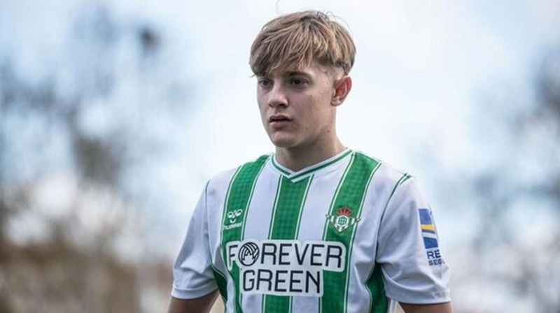 Bỏ xa Liverpool, Arsenal đứng trước cơ hội chiêu mộ ngôi sao đang lên của Real Betis