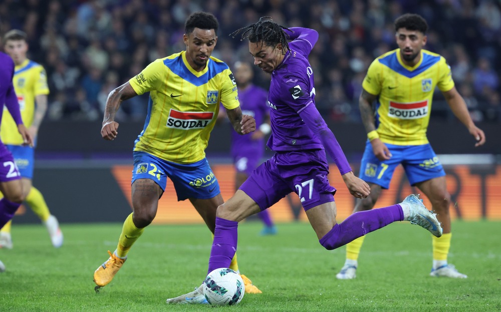 nhan-dinh-soi-keo-kvc-westerlo-vs-zulte-waregem-luc-21h00-ngay-2-8-2025-1