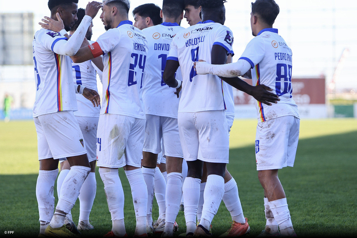 nhan-dinh-soi-keo-atletico-cp-vs-benfica-luc-03h30-ngay-22-11-2025-2