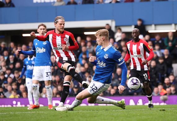 Nhận định soi kèo Everton vs Brentford lúc 22h00 ngày 4/1/2026